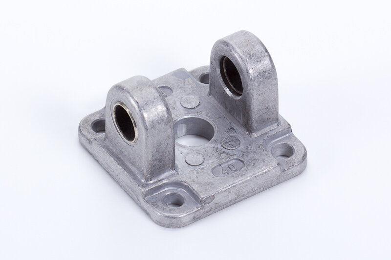 Female clevis bracket