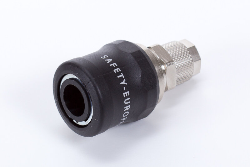Sockets, push-on, European profile, safety connection