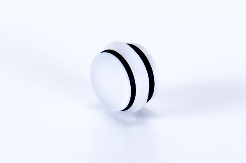 BS 703