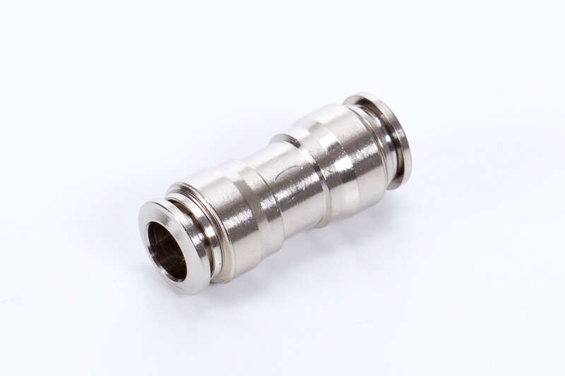 Straight push-in connectors