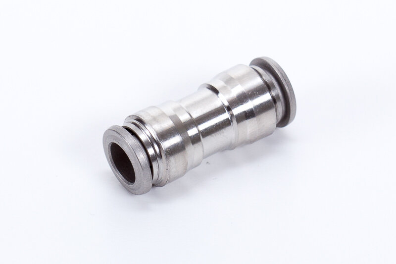 Straight push-in connectors