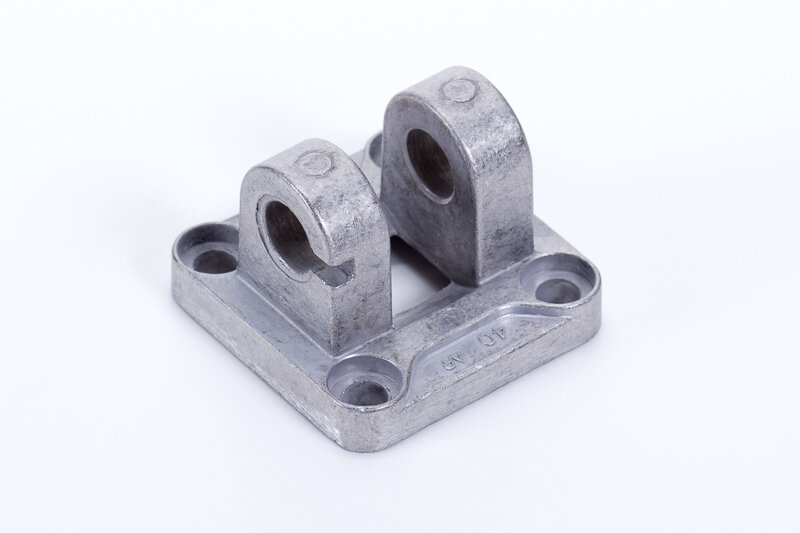 Female clevis bracket for flange with spherical bearing