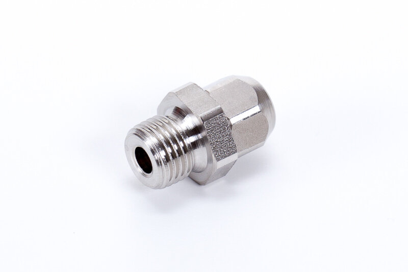 Straight push-on fittings
