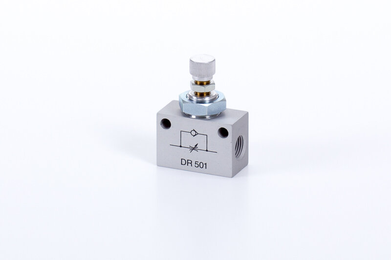 Block form flow regulators