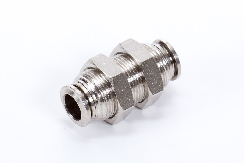 Straight bulkhead fittings, push-in connections