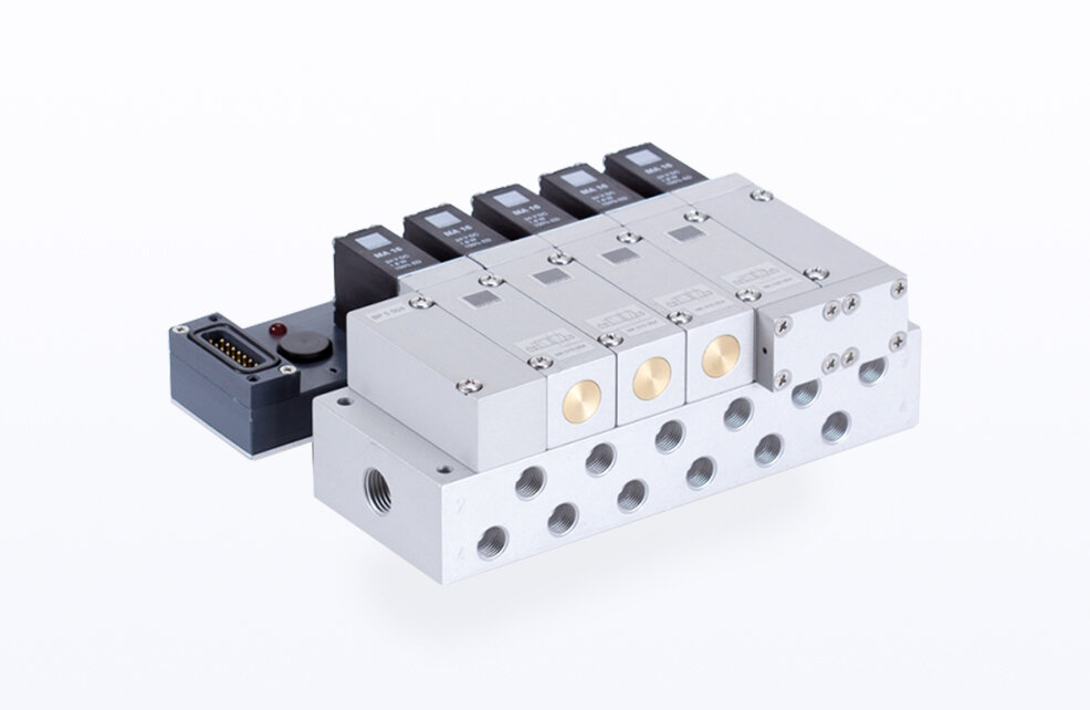 Working ports in the manifold