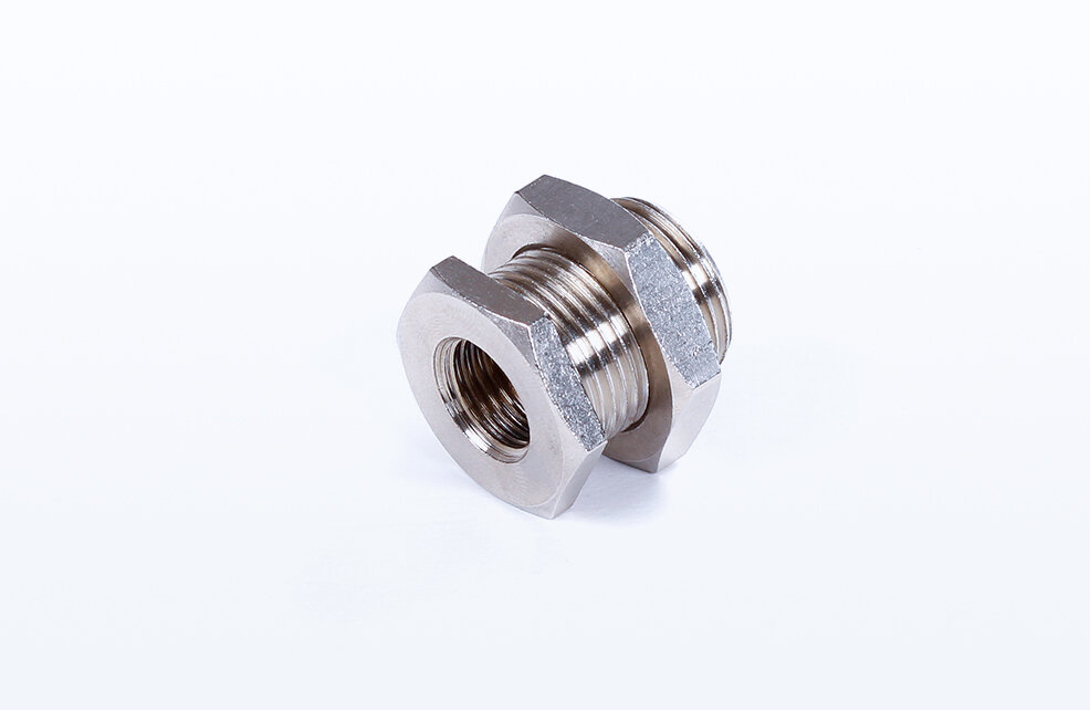 Bulkhead fittings