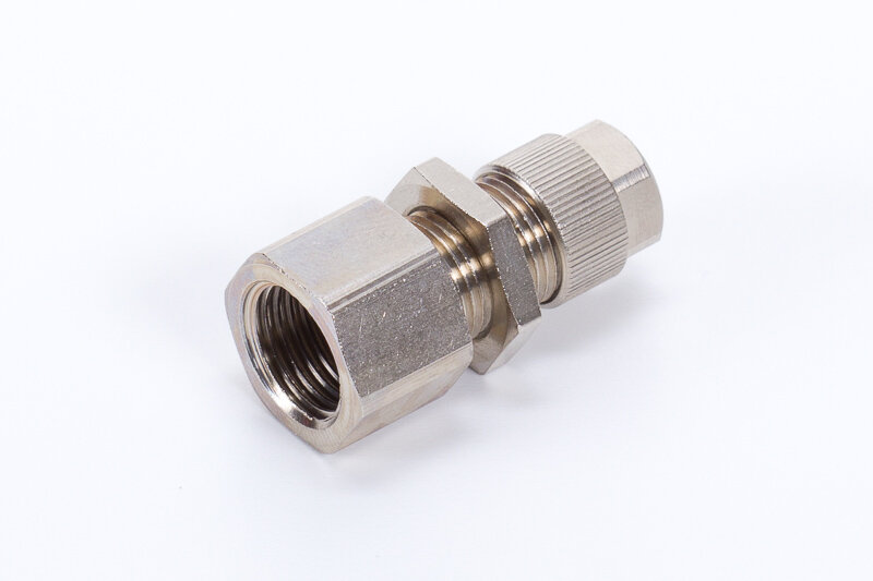 Straight bulkhead fittings, female thread